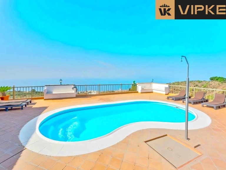 Villa for Sale in Adeje, Tenerife 9