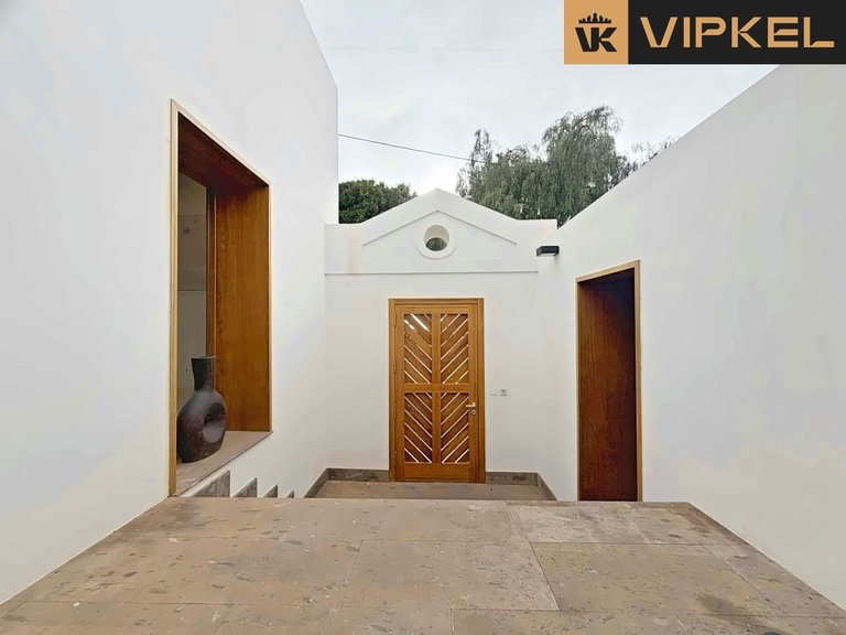 Villa for Sale in Guia De Isora, Tenerife 41
