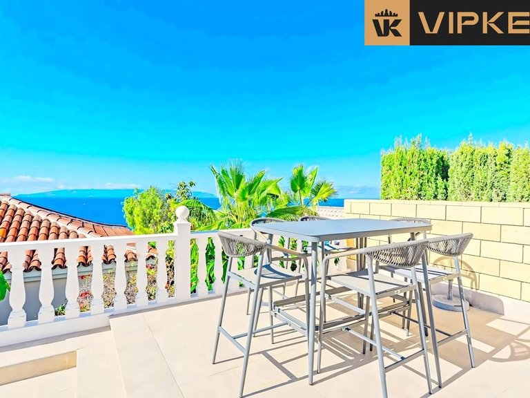 Villa for Sale in Santiago Del Teide, Tenerife 14