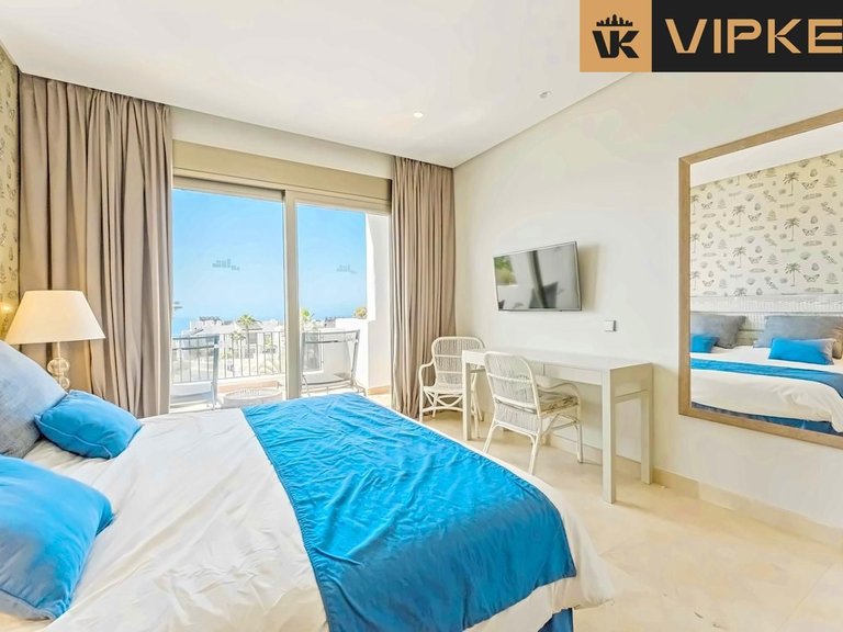 Villa for Sale in Guia De Isora, Tenerife 12