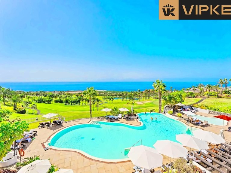 Villa for Sale in Guia De Isora, Tenerife 1