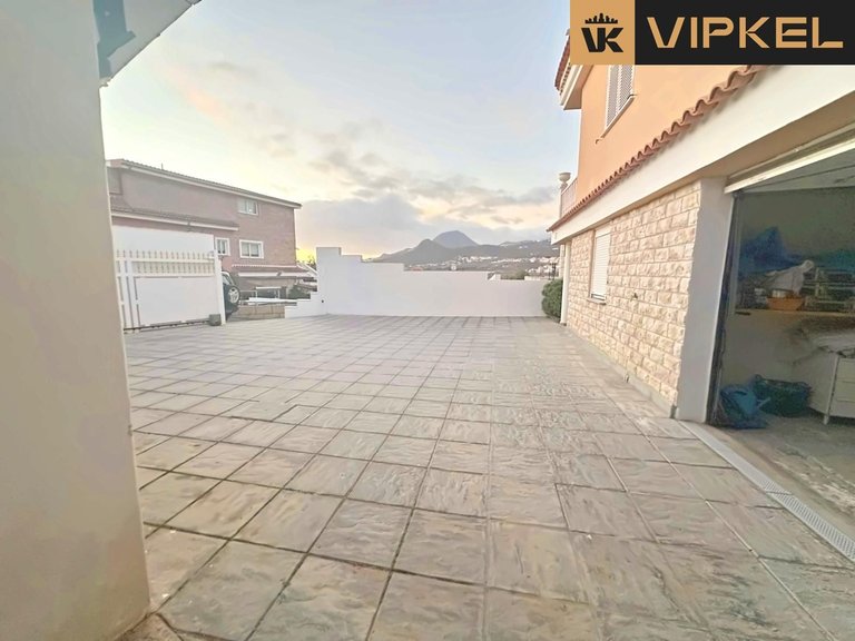 Villa for Sale in Arona, Tenerife 26