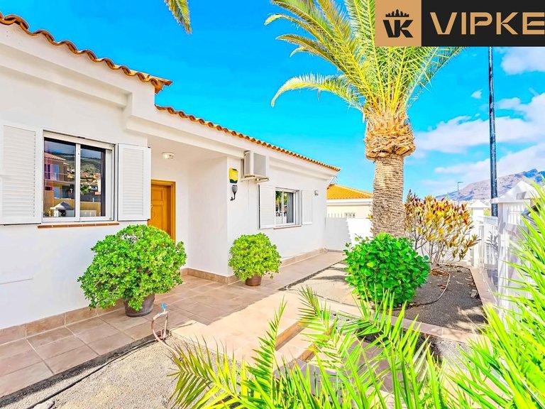 Villa for Sale in Santiago Del Teide, Tenerife 15