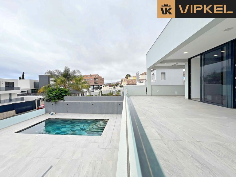 Villa for Sale in Adeje, Tenerife 16