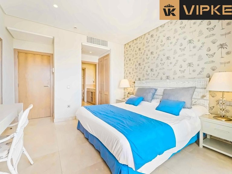 Villa for Sale in Guia De Isora, Tenerife 13