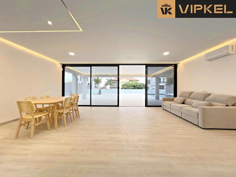 Villa for Sale in Adeje, Tenerife 9