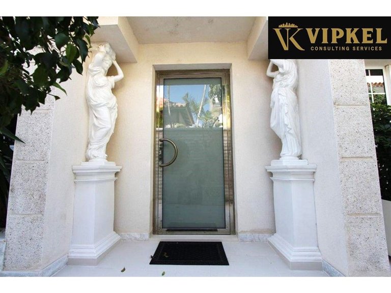 Villa for Sale in Adeje, Tenerife 6