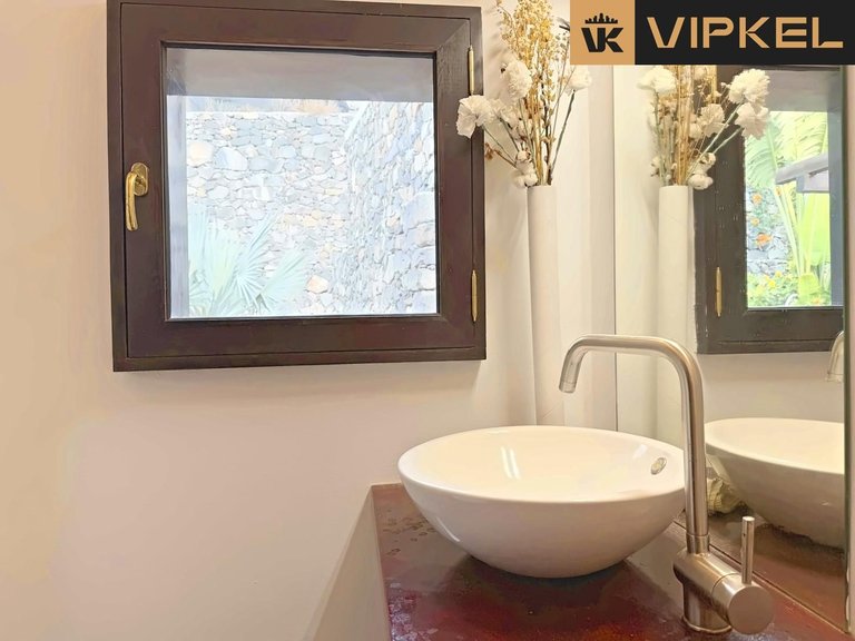 Villa for Sale in Guia De Isora, Tenerife 20