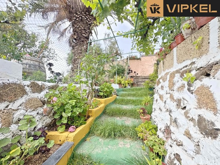 Villa for Sale in Granadilla De Abona, Tenerife 1