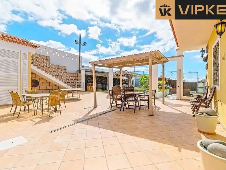 Villa for Sale in Arona, Tenerife 30