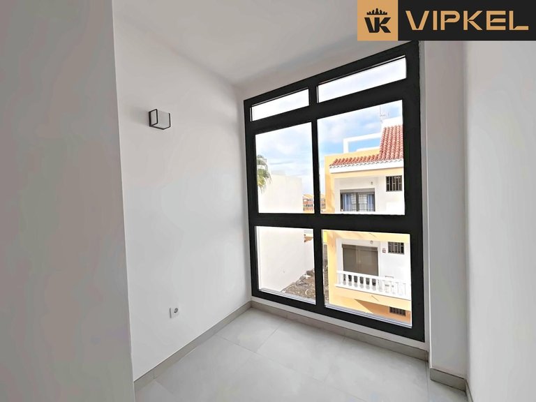 Apartment for Sale in Guia De Isora, Tenerife 15