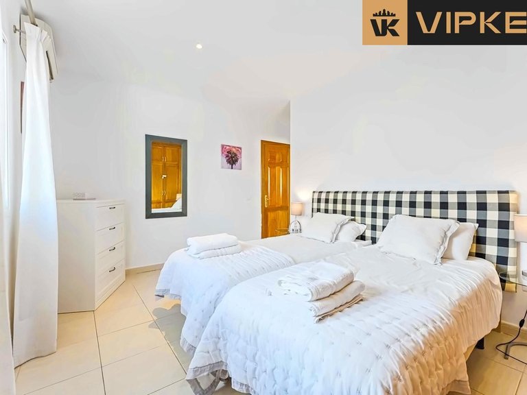 Villa for Sale in Santiago Del Teide, Tenerife 16
