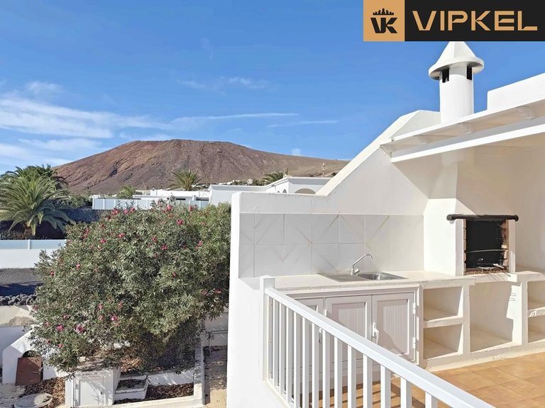 Villa for Sale in Yaiza, Las Palmas 20