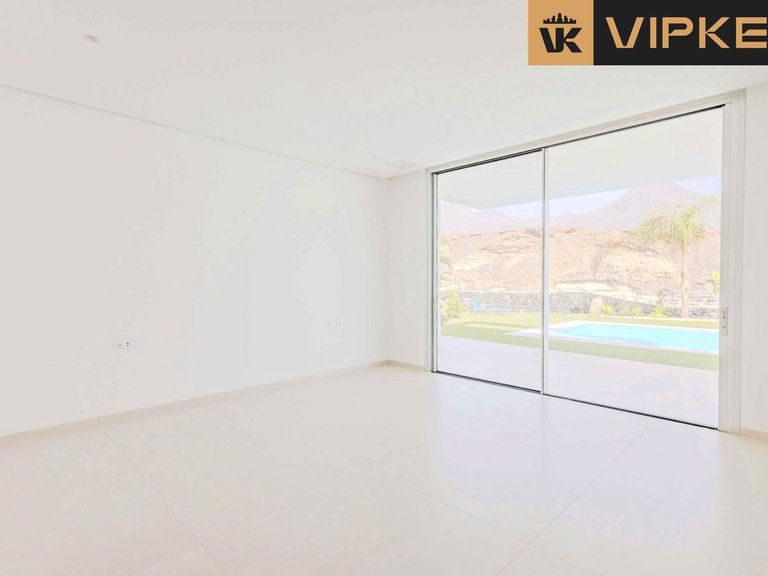 Villa for Sale in Adeje, Tenerife 37