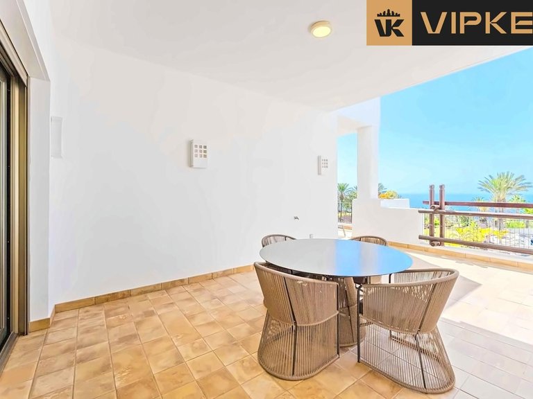 Villa for Sale in Guia De Isora, Tenerife 5