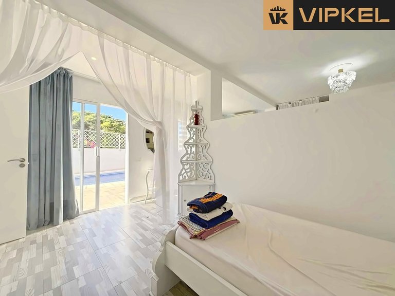 Villa for Sale in Adeje, Tenerife 38