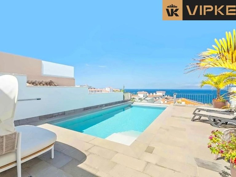 Villa for Sale in Santiago Del Teide, Tenerife 8