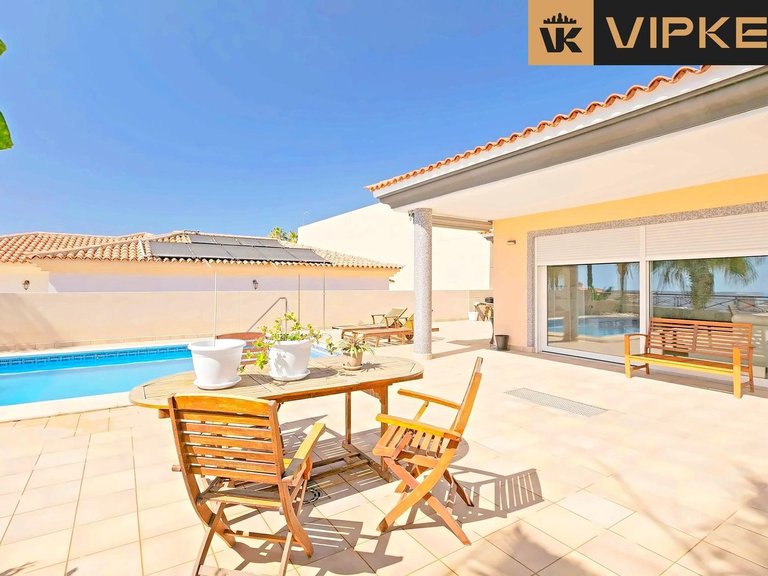 Villa for Sale in Adeje, Tenerife 23