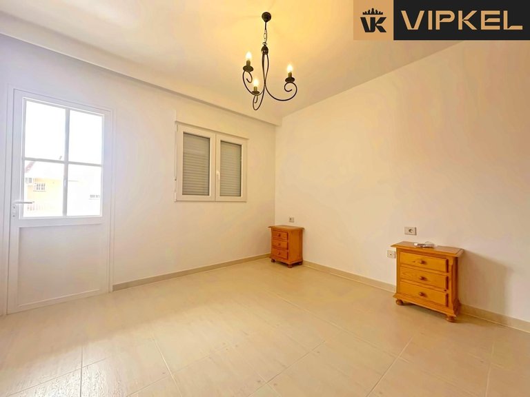 Villa for Sale in Granadilla De Abona, Tenerife 1