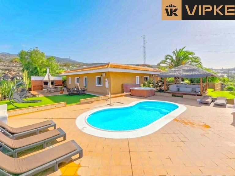 Villa for Sale in Adeje, Tenerife 21
