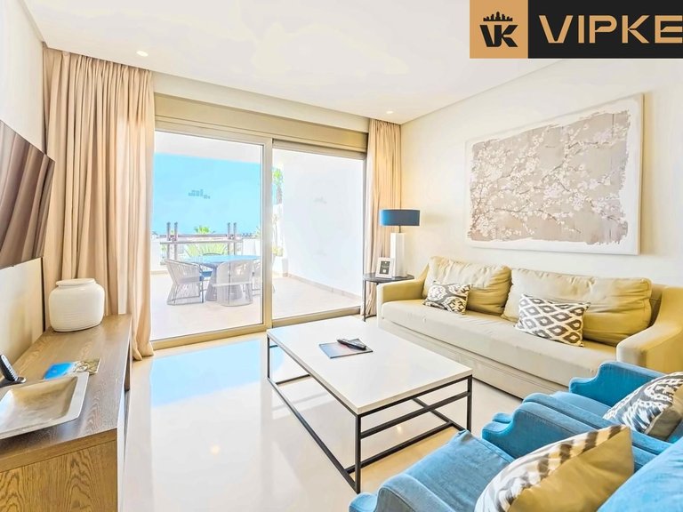 Villa for Sale in Guia De Isora, Tenerife 4