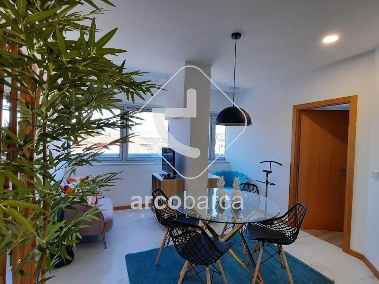 Apartment para Rent en Cedofeita, Santo Ildefonso, Sé, Miragaia, São Nicolau, Vitória, Porto 3