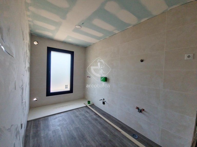 Apartment para Sale en Ponte Da Barca, V.n. Muía, Paço Vedro Magalhães, Ponte Da Barca 27