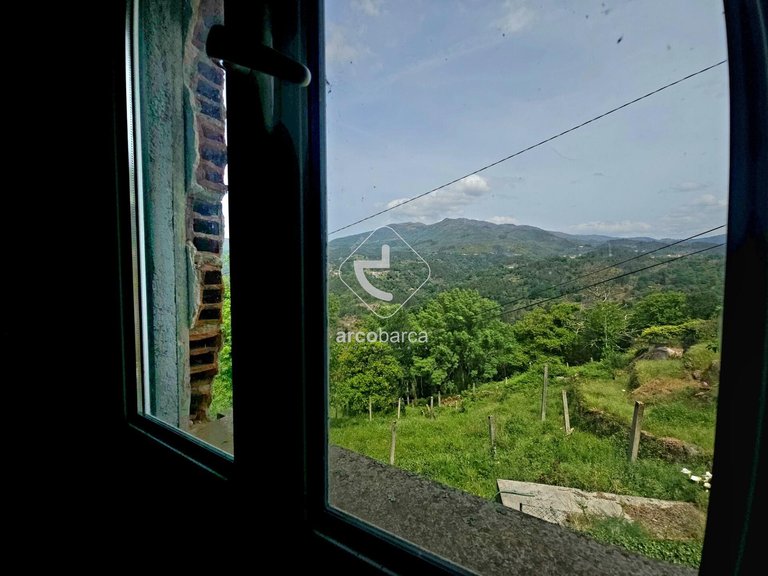 Villa para Sale en Britelo (são Martinho), Ponte Da Barca 12