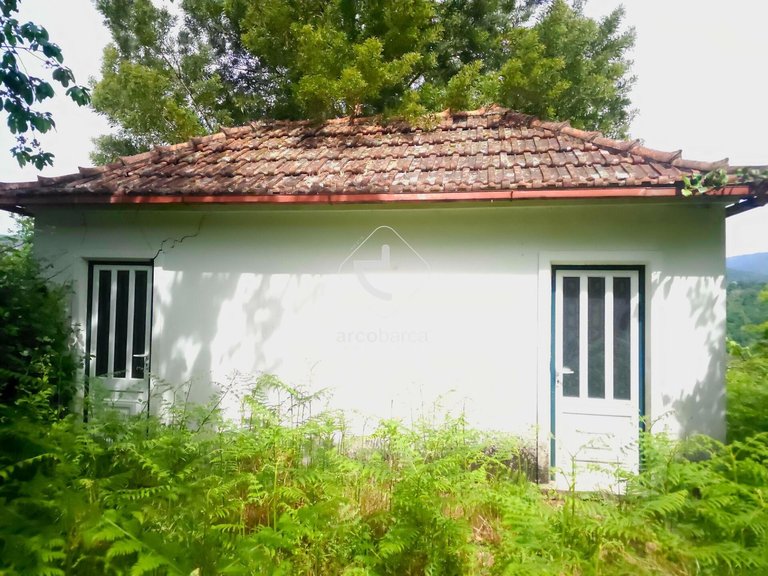 Villa para Sale en Britelo (são Martinho), Ponte Da Barca 23