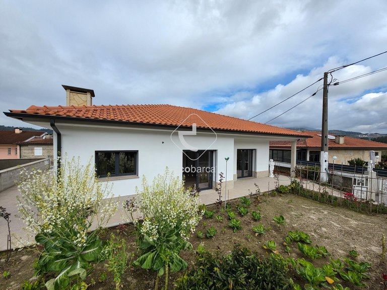 Villa para Sale en Ponte Da Barca, V.n. Muía, Paço Vedro Magalhães, Ponte Da Barca 26
