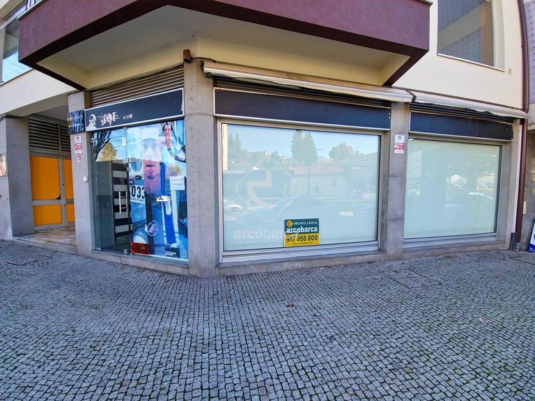 Commercial para Rent en Ponte Da Barca, V.n. Muía, Paço Vedro Magalhães, Ponte Da Barca 2