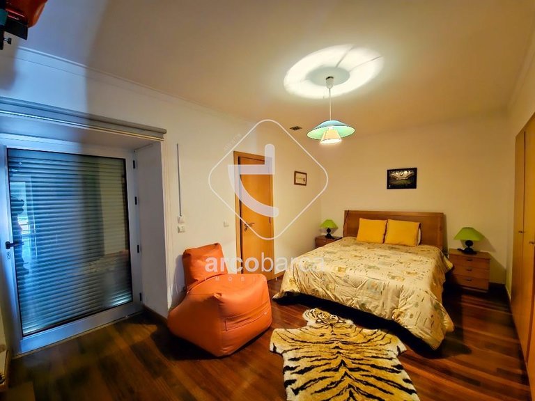 Villa para Sale en Oleiros, Ponte Da Barca 13