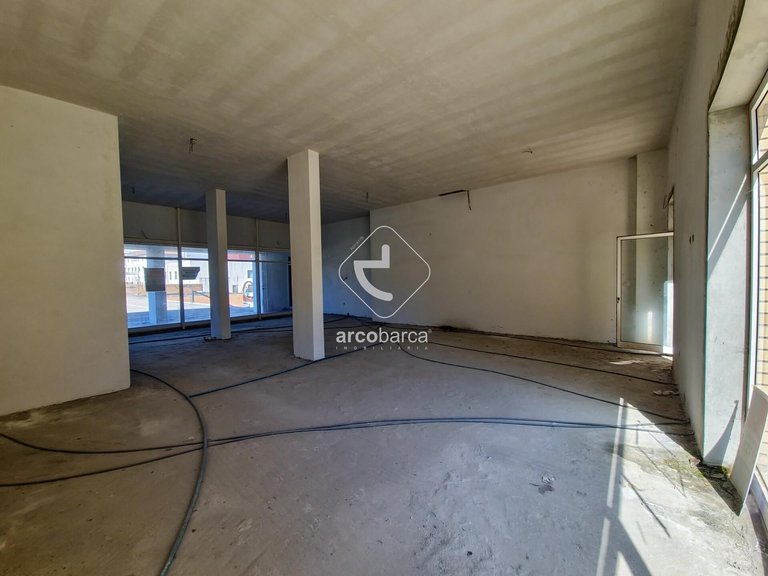 Commercial para Sale en Ponte Da Barca, V.n. Muía, Paço Vedro Magalhães, Ponte Da Barca 2