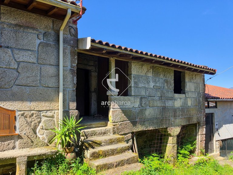 Villa para Sale en Lindoso, Ponte Da Barca 1