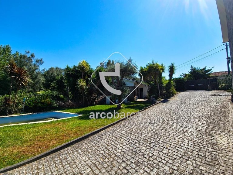 Villa para Sale en Oleiros, Ponte Da Barca 8