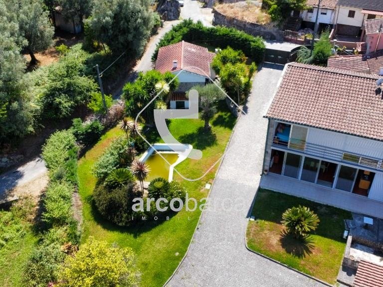 Villa para Sale en Oleiros, Ponte Da Barca 37