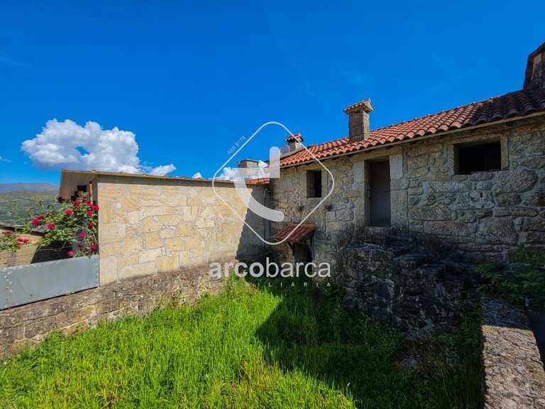 Villa para Sale en Lindoso, Ponte Da Barca 12