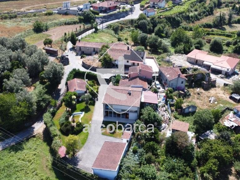 Villa para Sale en Oleiros, Ponte Da Barca 34