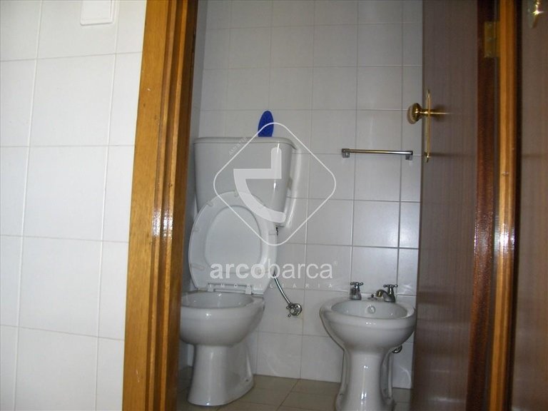 Commercial para Rent en Cedofeita, Santo Ildefonso, Sé, Miragaia, São Nicolau, Vitória, Porto 4