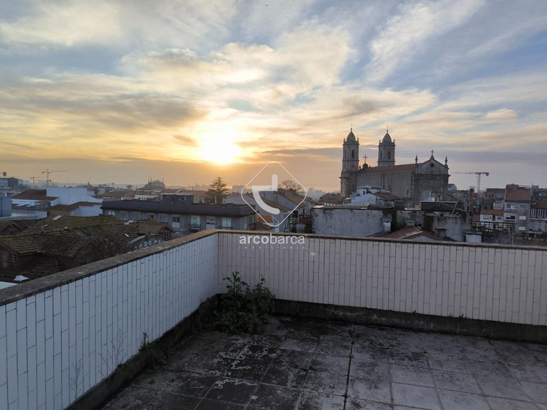 Commercial para Rent en Cedofeita, Santo Ildefonso, Sé, Miragaia, São Nicolau, Vitória, Porto 8