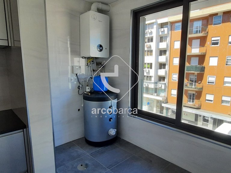 Apartment para Sale en Cedofeita, Santo Ildefonso, Sé, Miragaia, São Nicolau, Vitória, Porto 2