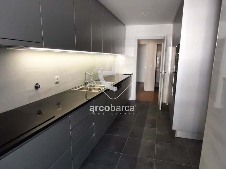 Apartment para Sale en Cedofeita, Santo Ildefonso, Sé, Miragaia, São Nicolau, Vitória, Porto 4