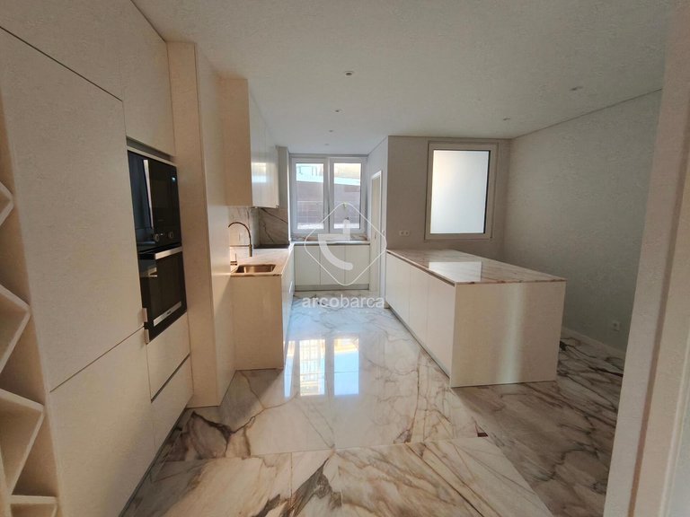 Apartment para Sale en Aldoar, Foz Do Douro E Nevogilde, Porto 1