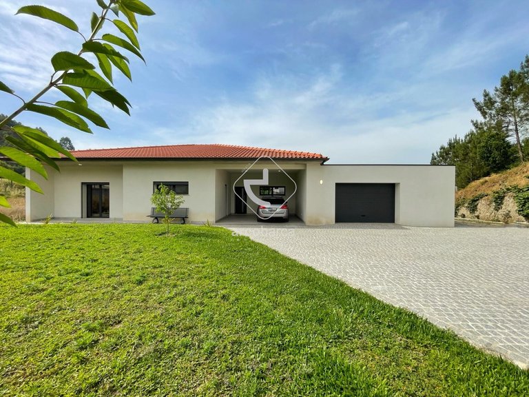 Villa para Sale en Paçô, Arcos De Valdevez 1