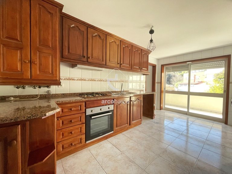 Apartment para Sale en Arcos De Valdevez (são Paio) E Giela, Arcos De Valdevez 1