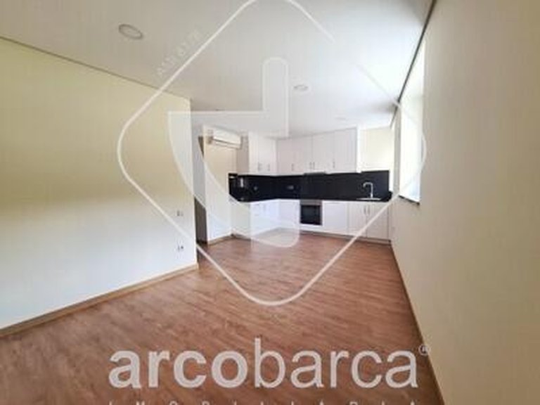 Apartment para Sale en São Salvador, Vila Fonche E Parada, Arcos De Valdevez 14
