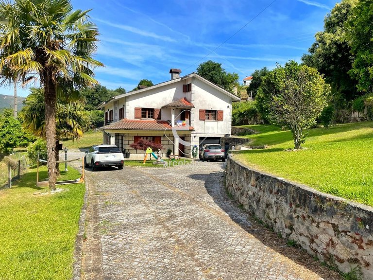 Villa para Sale en Vilela, São Cosme E São Damião E Sá, Arcos De Valdevez 2