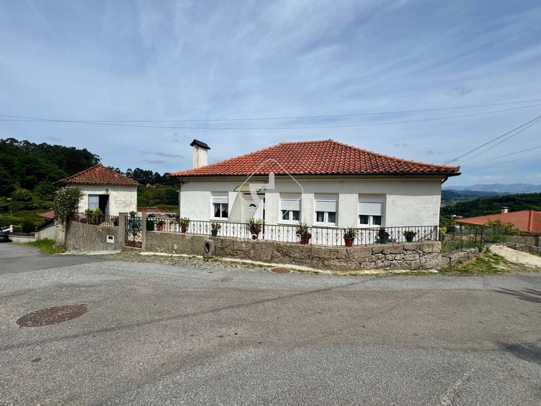 Villa para Sale en São Salvador, Vila Fonche E Parada, Arcos De Valdevez 1