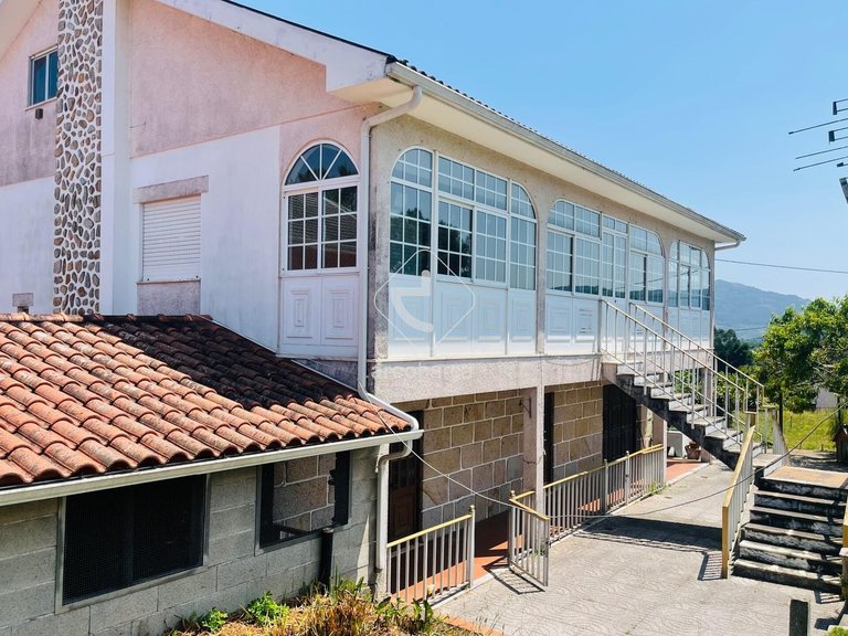 Villa para Sale en Guilhadeses E Santar, Arcos De Valdevez 3