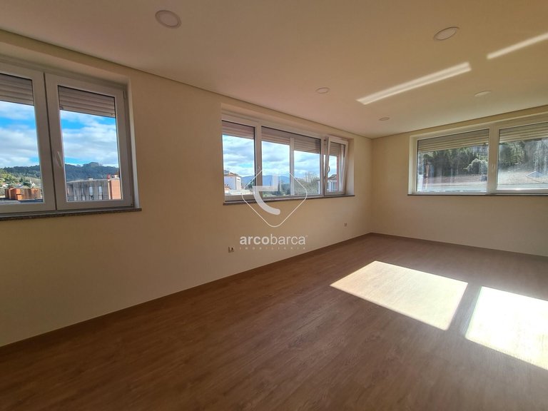 Apartment para Sale en Arcos De Valdevez (são Paio) E Giela, Arcos De Valdevez 3